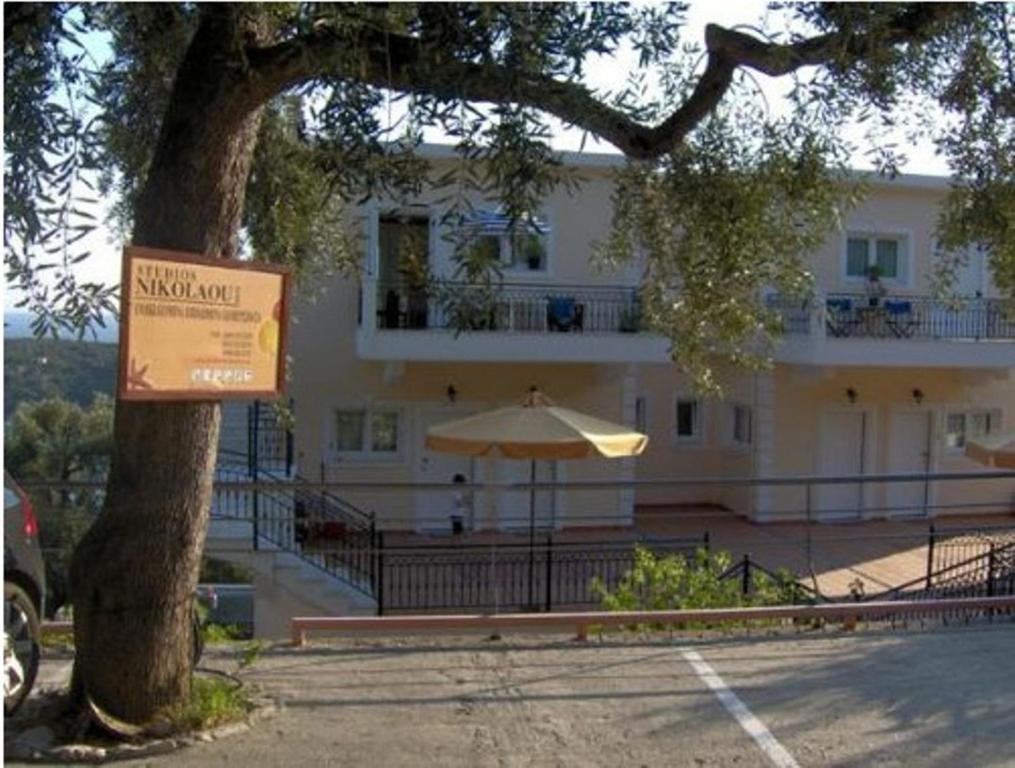 Studios Nikolaou Bros Parga Extérieur photo