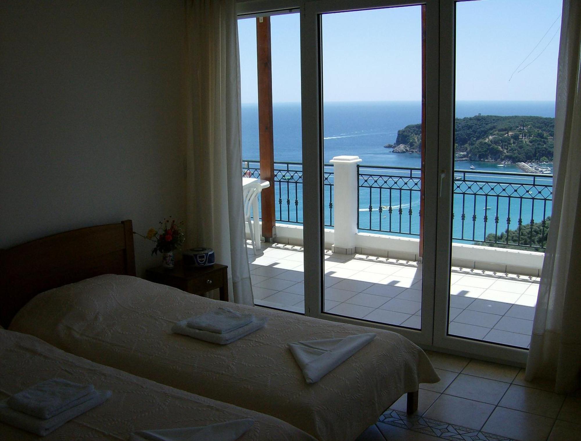 Studios Nikolaou Bros Parga Extérieur photo