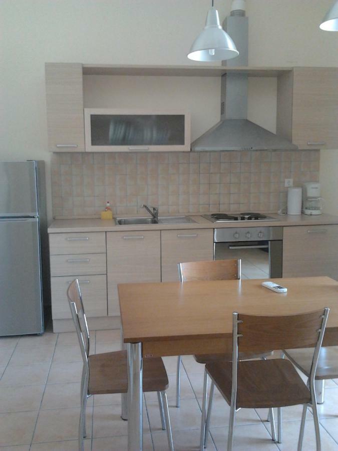 Studios Nikolaou Bros Parga Extérieur photo